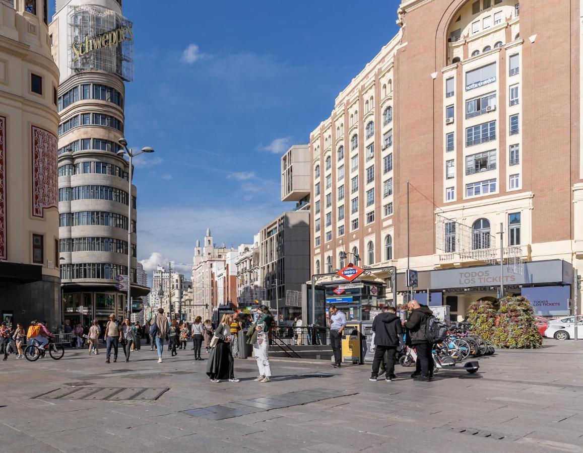 Hotel Gran Via Experience Madrid Exterior foto